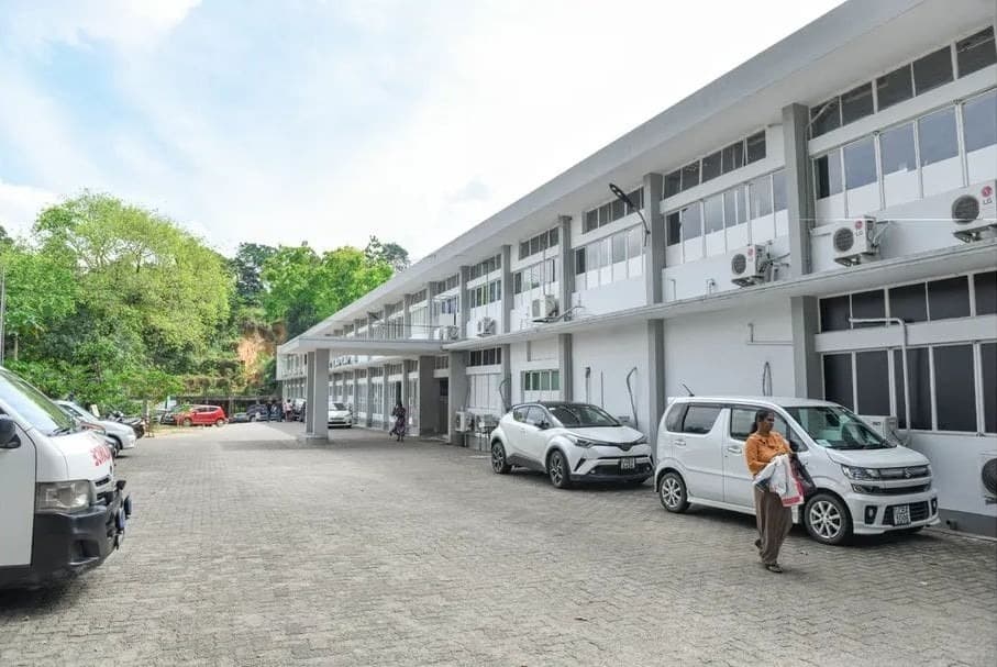 Kegalle District General Hospital Building